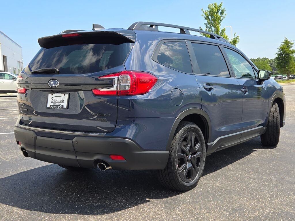 Used 2024 Subaru Ascent Onyx Edition Limited AWD/4WD image 12
