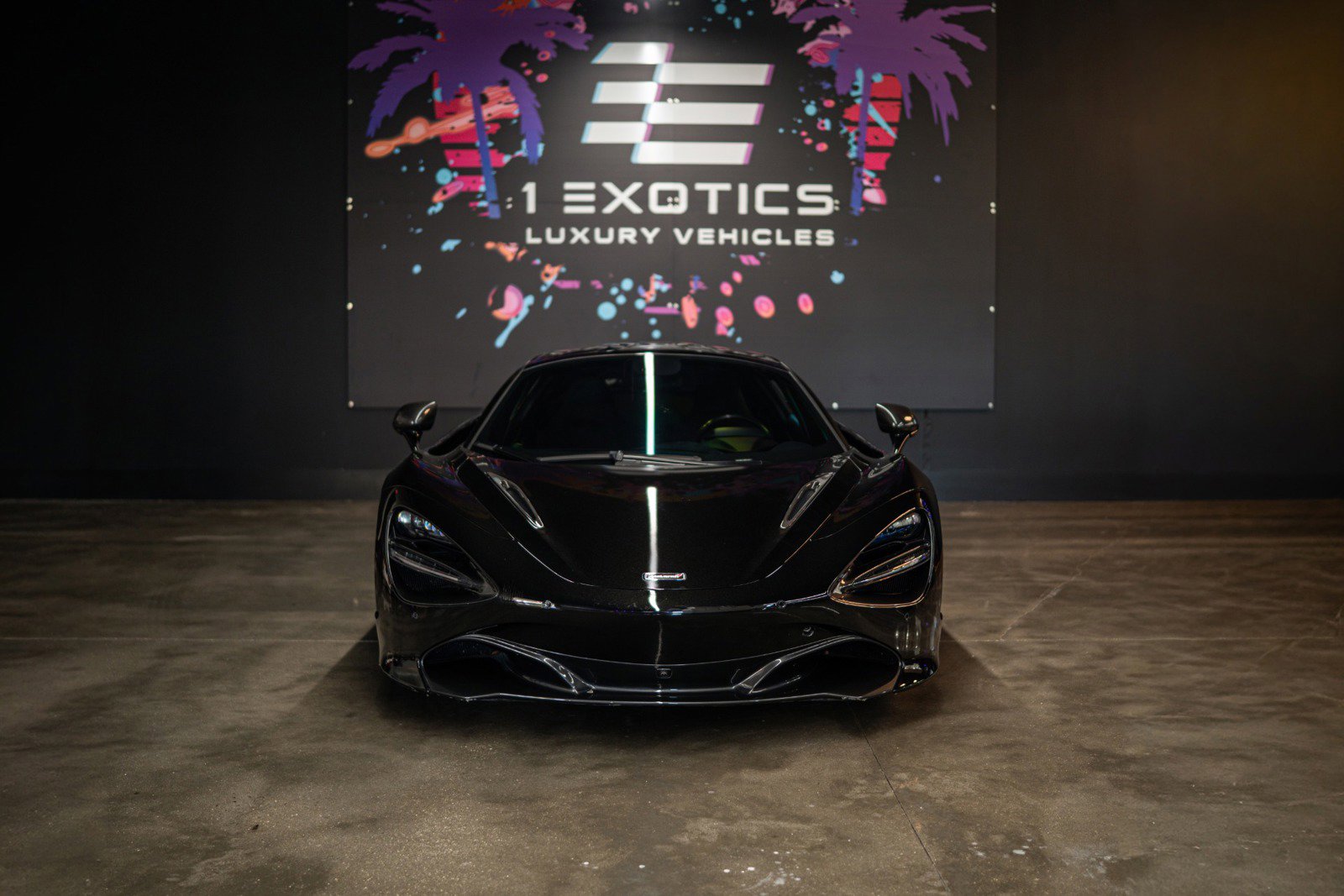 Used 2018 McLaren 720S image 4