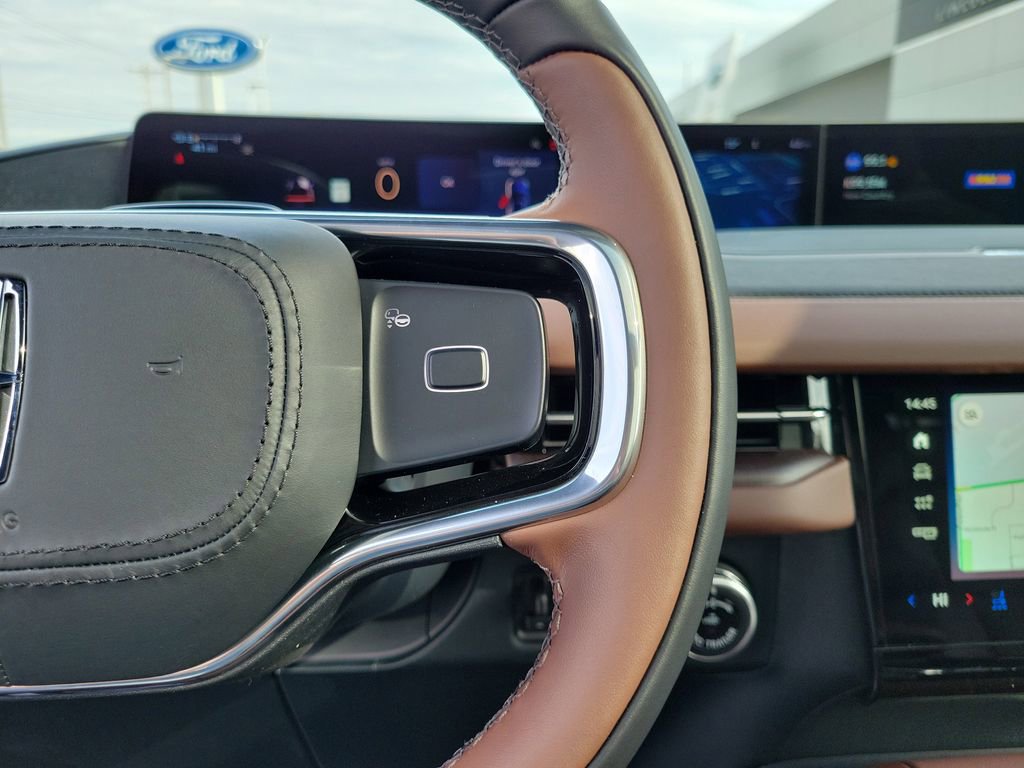 New 2026 Lincoln Navigator L Reserve AWD/4WD image 25