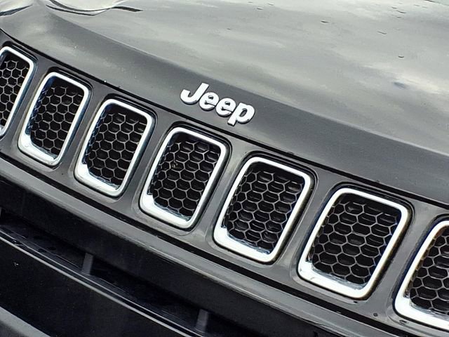 Used 2020 Jeep Compass Limited image 26