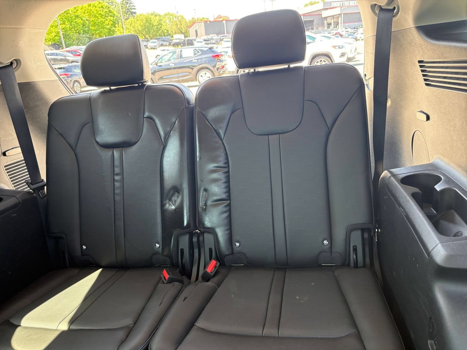 Used 2024 Kia Sorento S FWD image 31