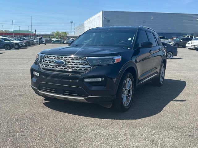 Used 2023 Ford Explorer Limited w/ Equipment Group 301A image 9