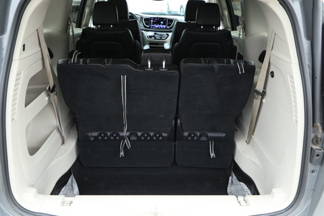 New 2026 Chrysler Voyager LX image 10