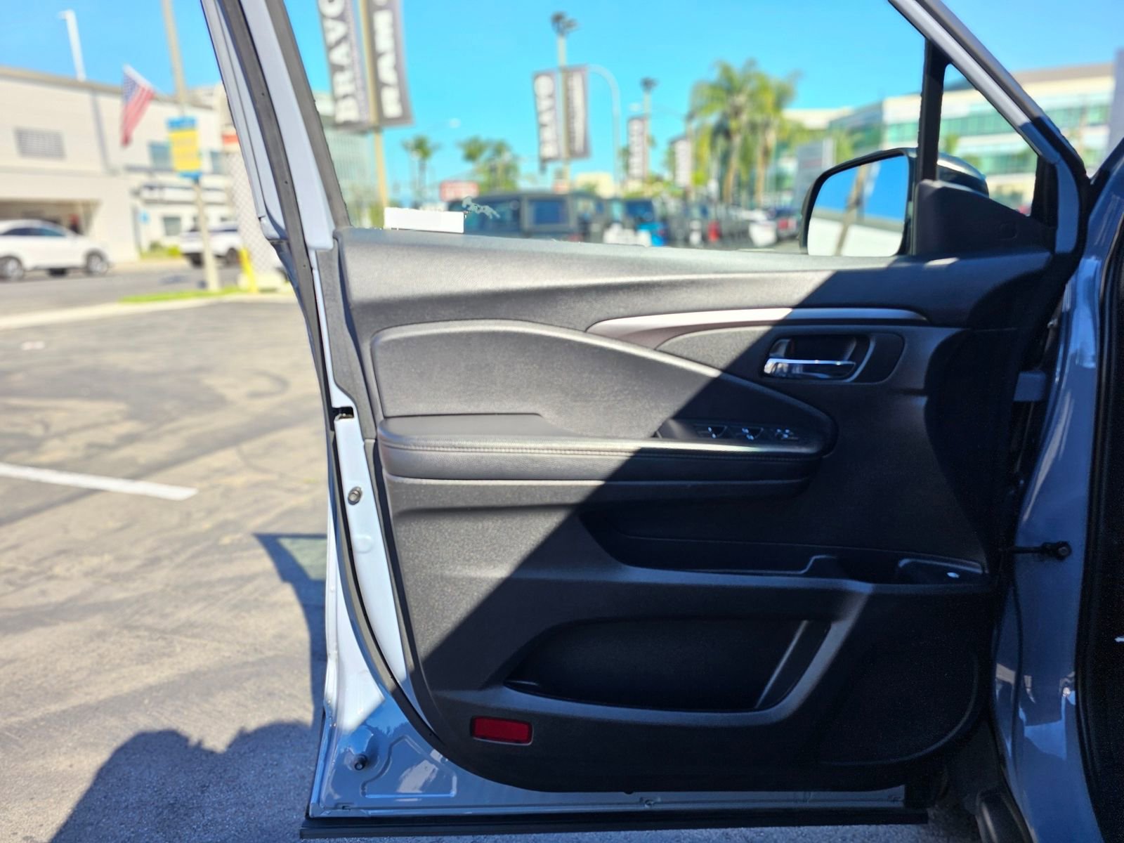 Used 2022 Honda Pilot Sport image 20