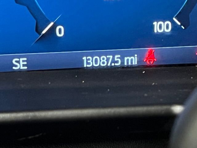 Used 2025 Ford F350 Lariat w/ Black Appearance Package image 26