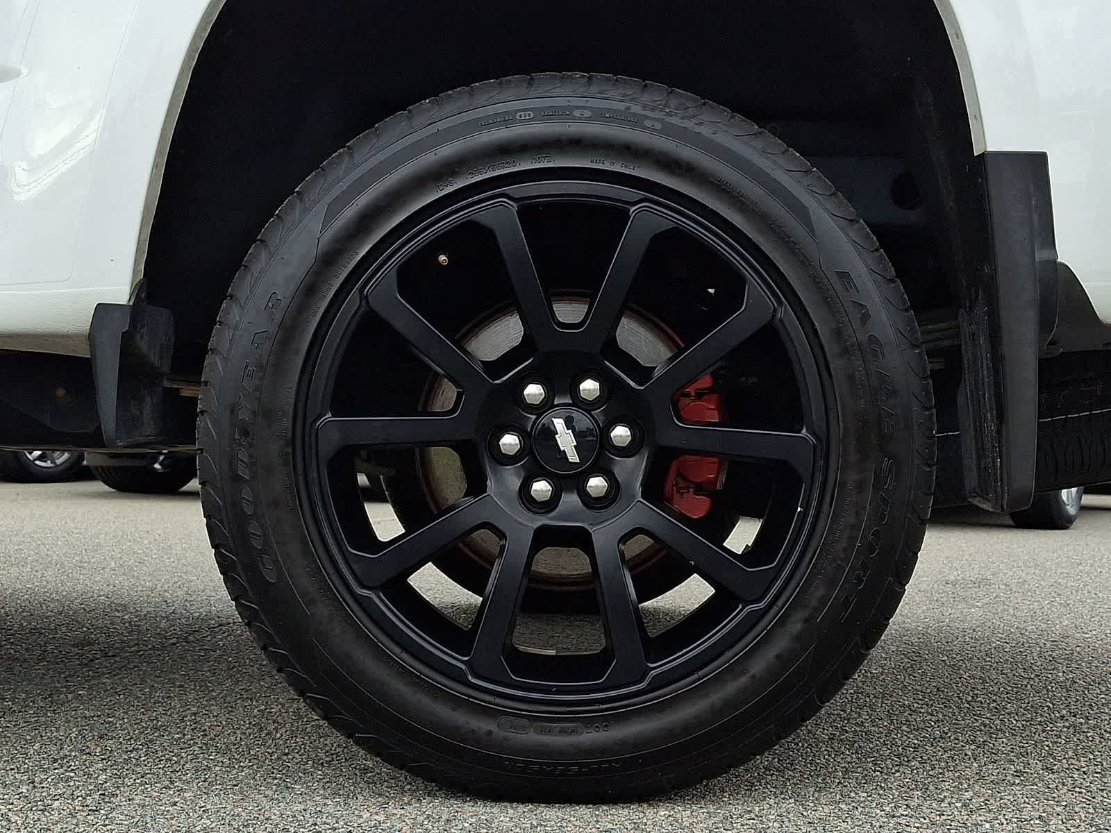Used 2019 Chevrolet Colorado LT w/ Colorado RST Special Edition AWD/4WD image 9