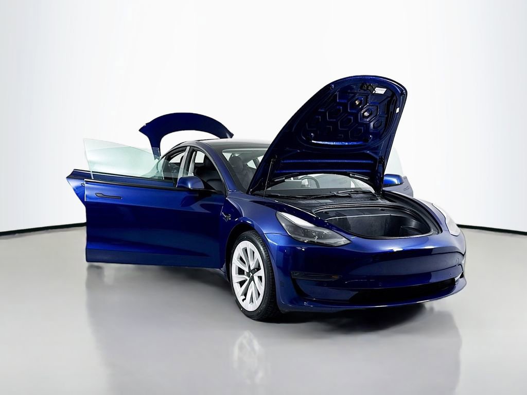 Used 2022 Tesla Model 3 Long Range image 32