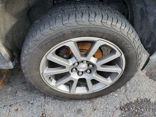 Used 2019 GMC Canyon Denali image 5