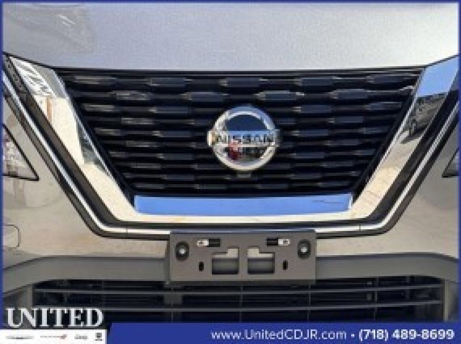 Used 2021 Nissan Rogue S image 9