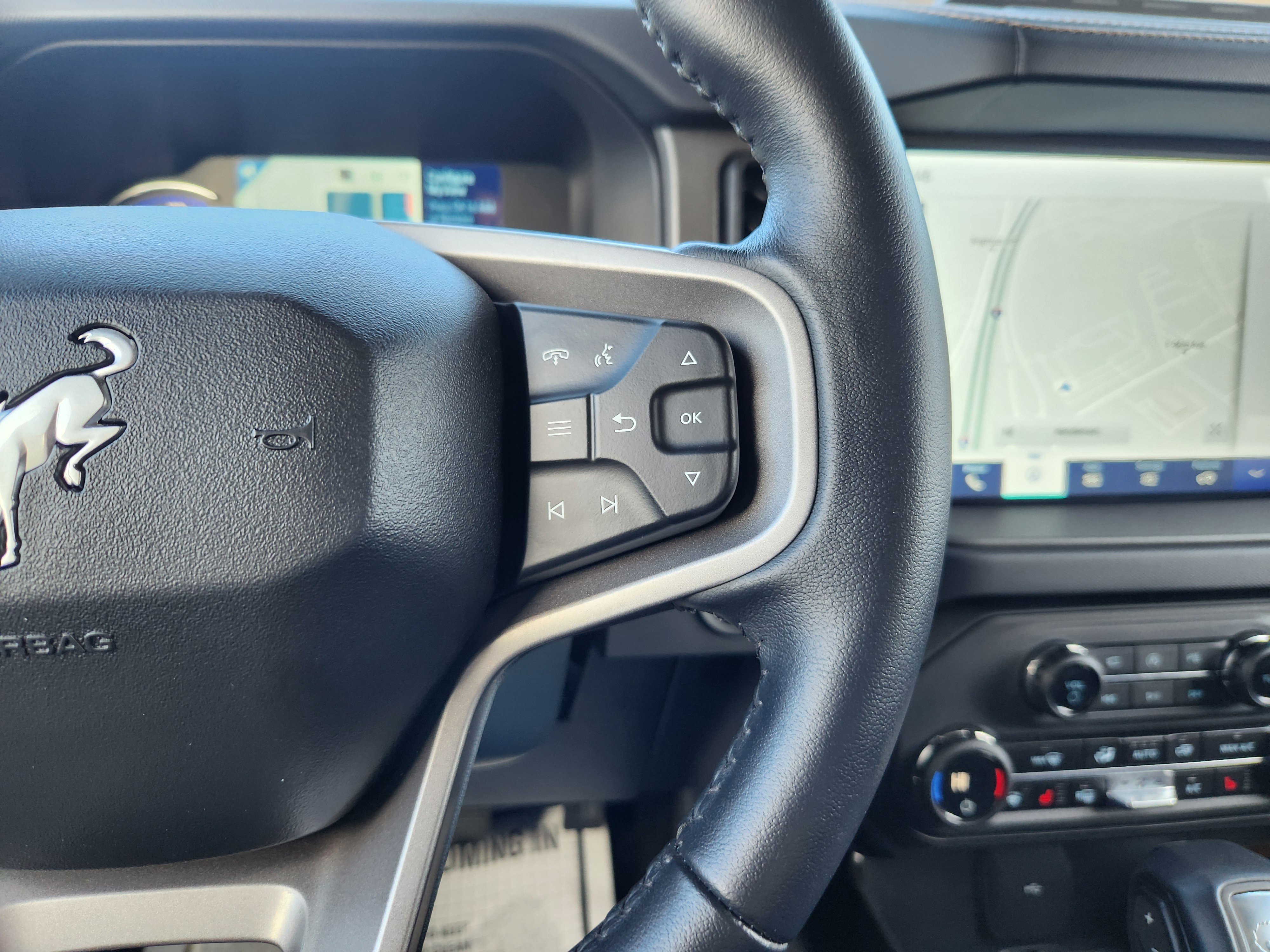 Used 2024 Ford Bronco Badlands image 26