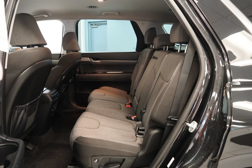 Used 2020 Hyundai Palisade SE AWD/4WD image 25