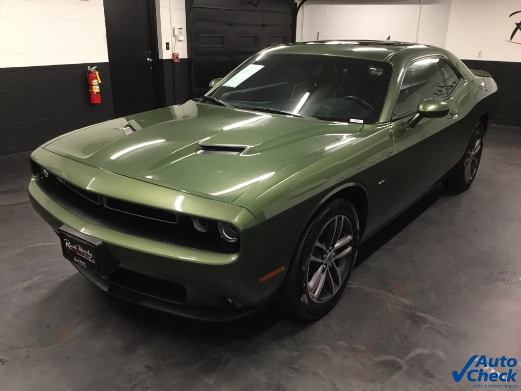 Used 2018 Dodge Challenger GT image 6