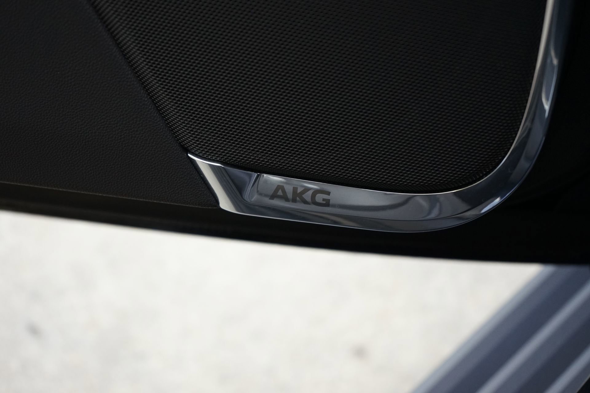 Used 2026 Cadillac Escalade ESV V image 35