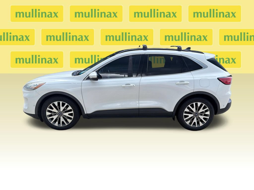 Used 2020 Ford Escape Titanium FWD image 12