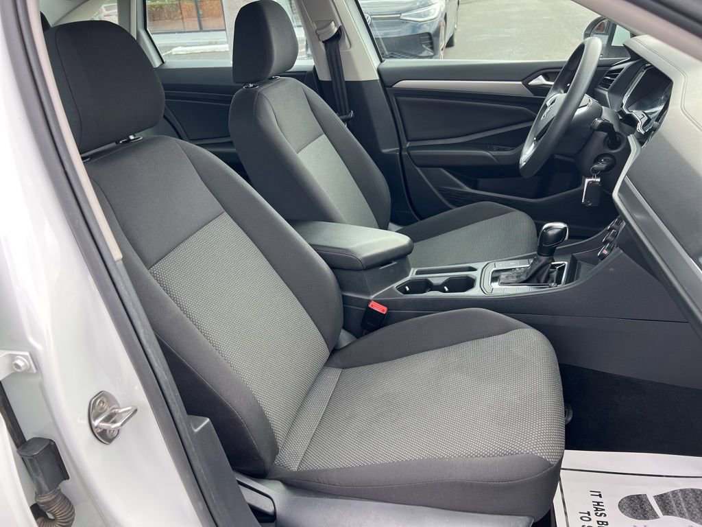 Used 2019 Volkswagen Jetta S w/ Driver Assistance Package image 24