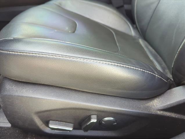 Used 2019 Ford Fusion Titanium FWD image 13