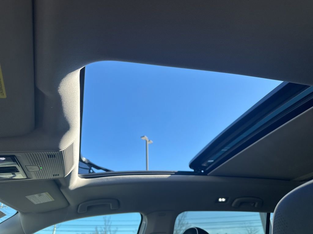 New 2026 Volkswagen Atlas SEL Premium R-Line image 23