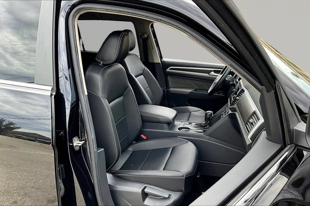 Used 2023 Volkswagen Atlas SE FWD image 28