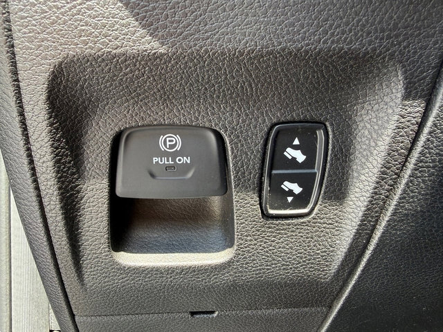 Used 2021 RAM 1500 Big Horn AWD/4WD image 15