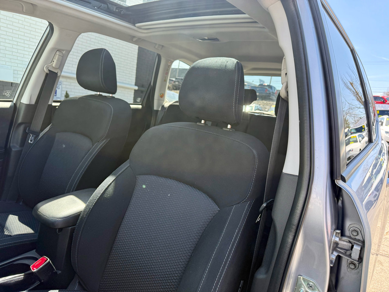 Used 2015 Subaru Forester 2.5i Premium image 17