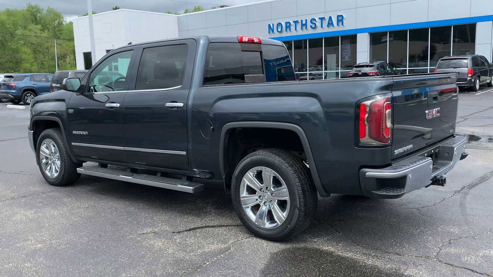 Certified 2018 GMC Sierra 1500 SLT w/ Enhanced Driver Alert Package RWD image 6