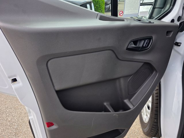 Used 2025 Ford Transit 250 Low Roof w/ Exterior Upgrade Package RWD image 8