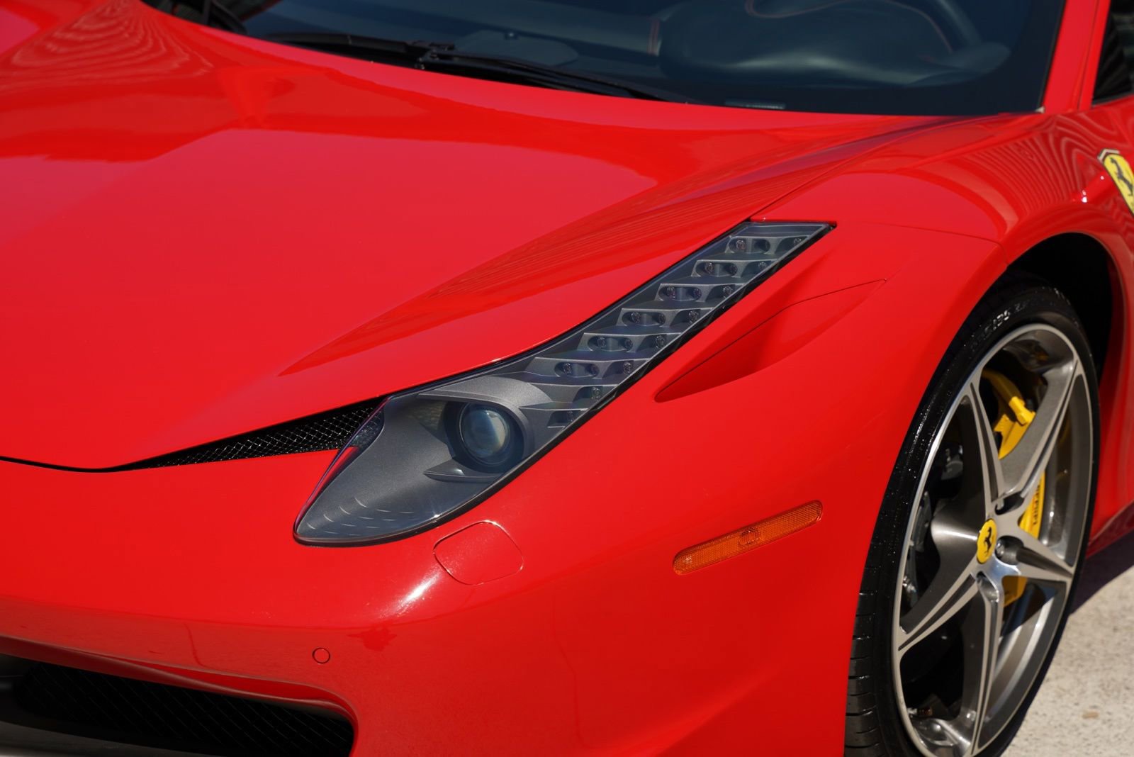 Used 2014 Ferrari 458 Italia Coupe image 6