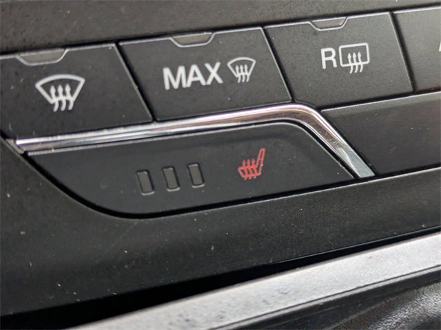 Used 2020 Ford Edge SEL image 21