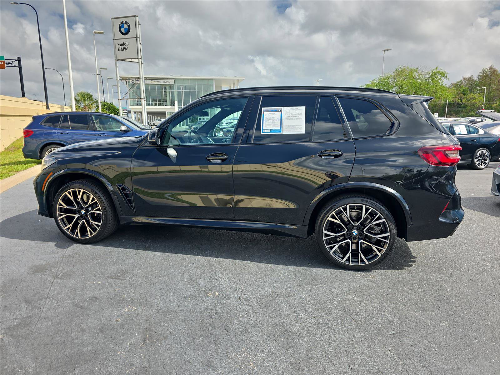 Used 2023 BMW X5 M w/ Competition Package image 6