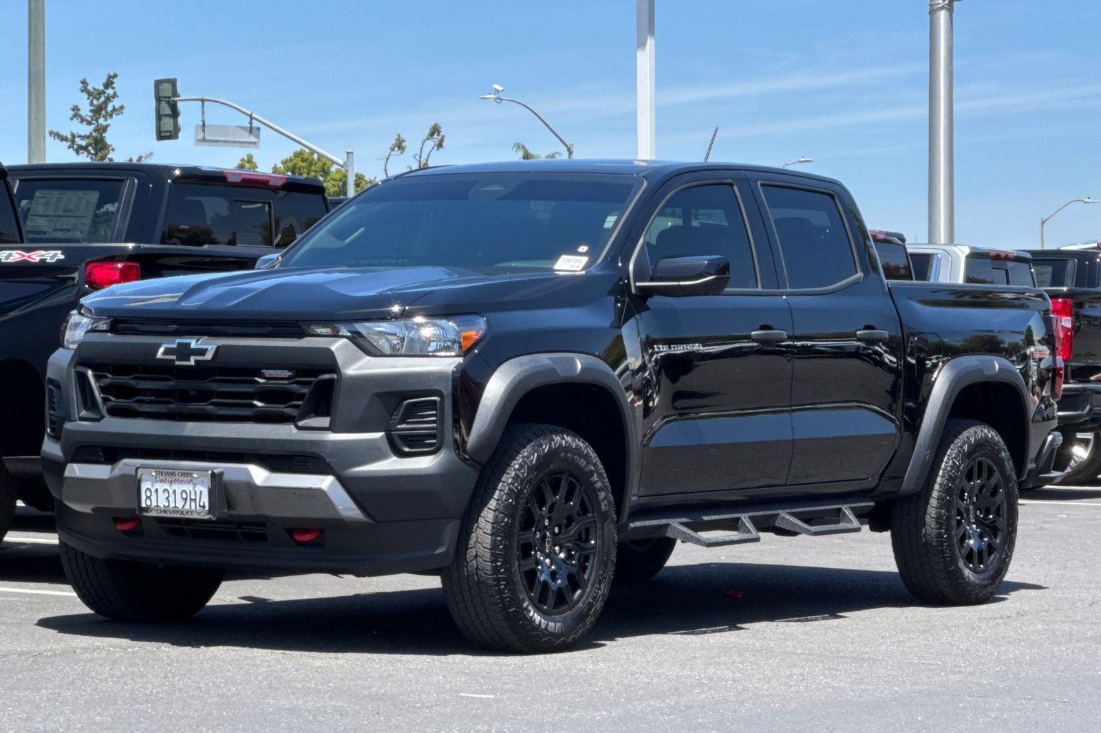 Used 2026 Chevrolet Colorado Trail Boss AWD/4WD image 9