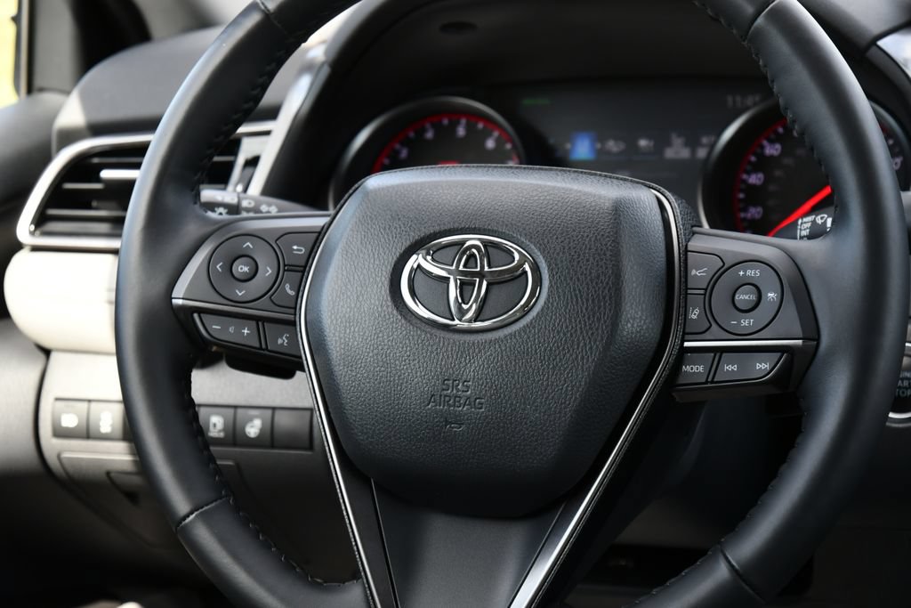 Used 2023 Toyota Camry XSE w/ Cold Weather Package FWD image 23