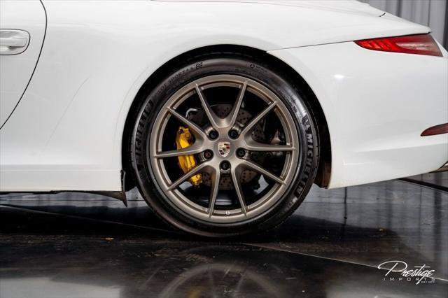 Used 2013 Porsche 911 Carrera RWD image 12
