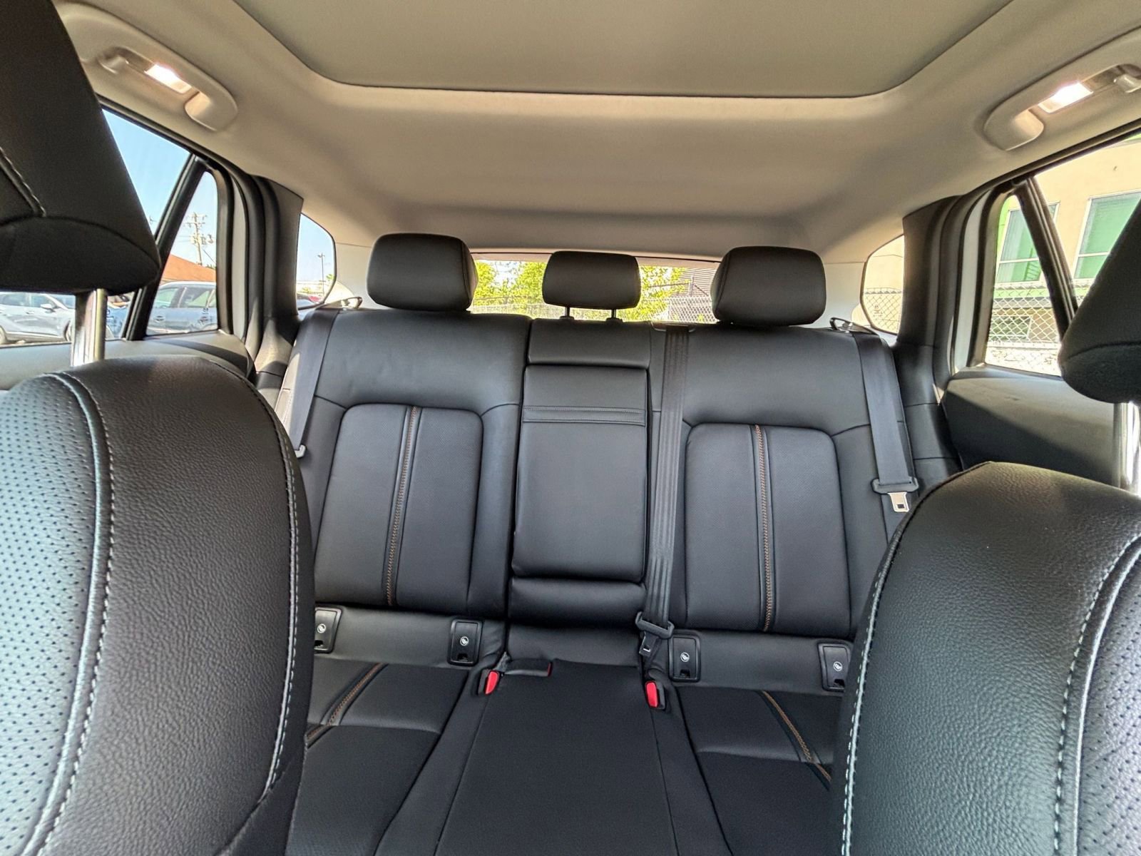 Used 2025 MAZDA CX-50 2.5 Hybrid w/ Premium Plus Pkg AWD/4WD image 40