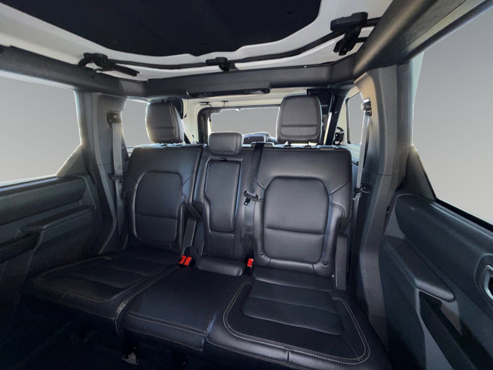 Certified 2025 Ford Bronco Badlands AWD/4WD image 18