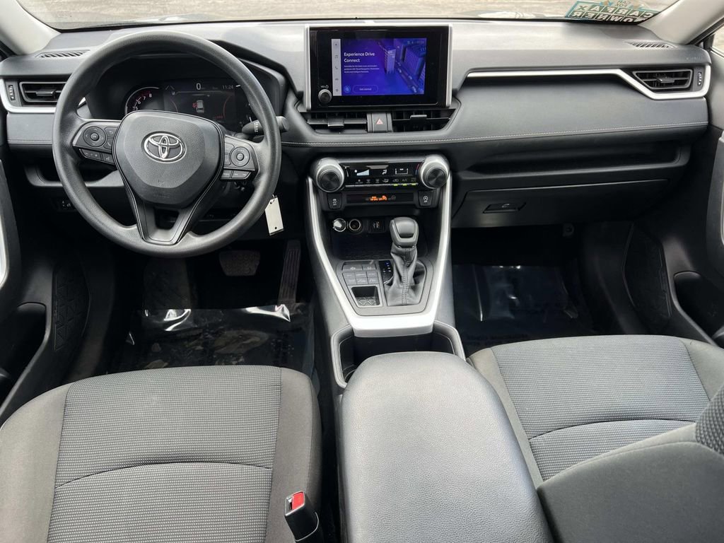 Used 2024 Toyota RAV4 LE image 3