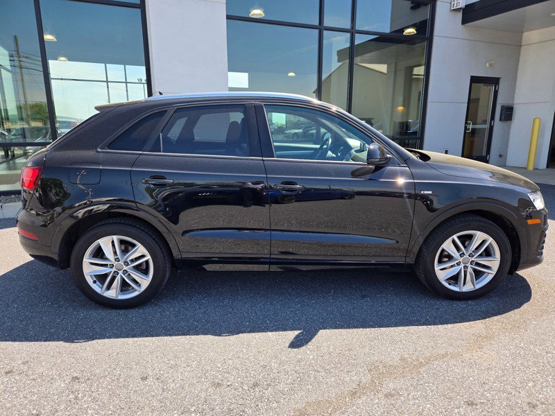 Used 2018 Audi Q3 2.0T Premium w/ Convenience Package image 2