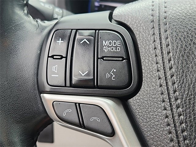 Used 2018 Toyota Highlander XLE image 21