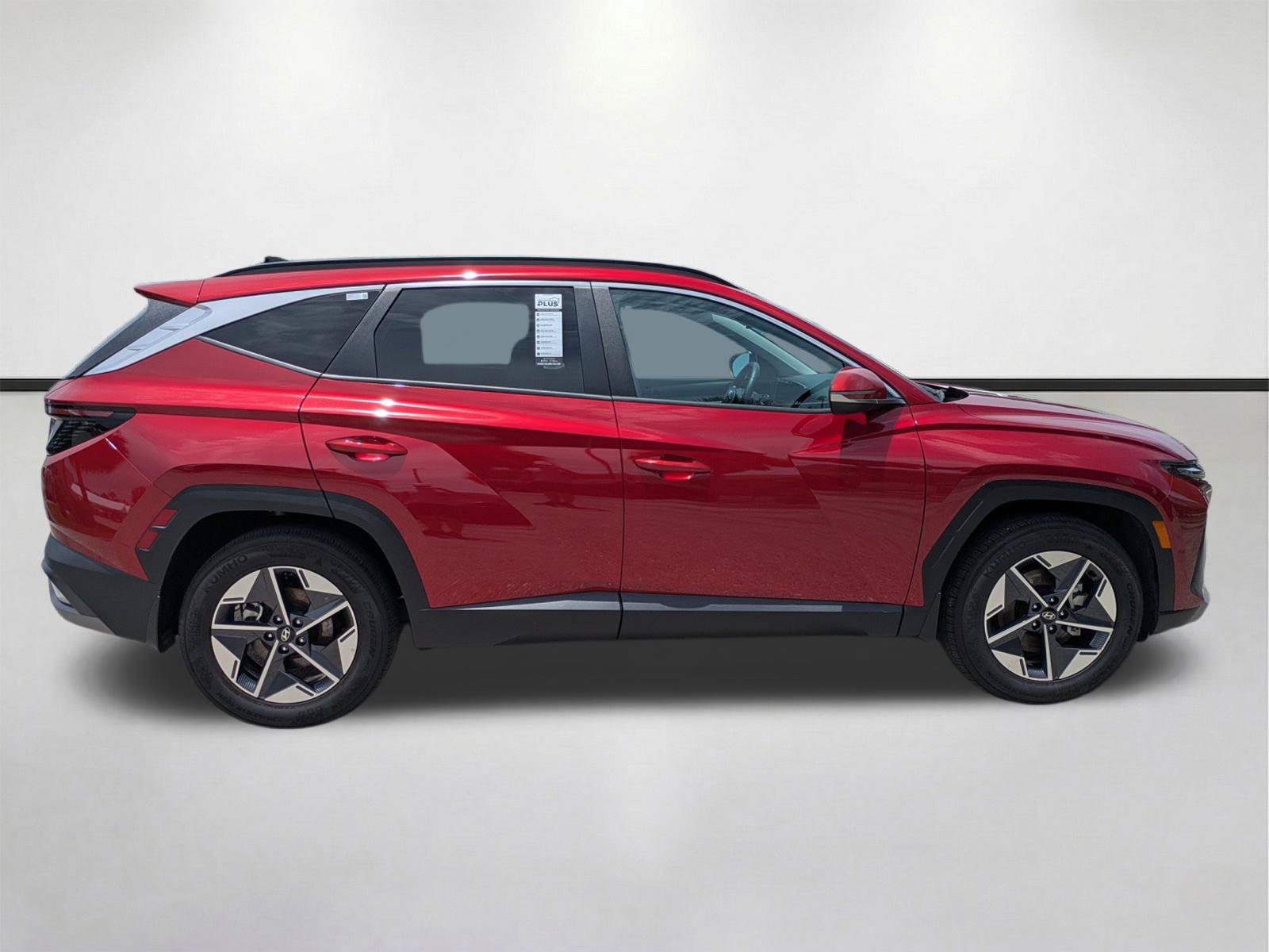 Used 2025 Hyundai Tucson SEL FWD image 3