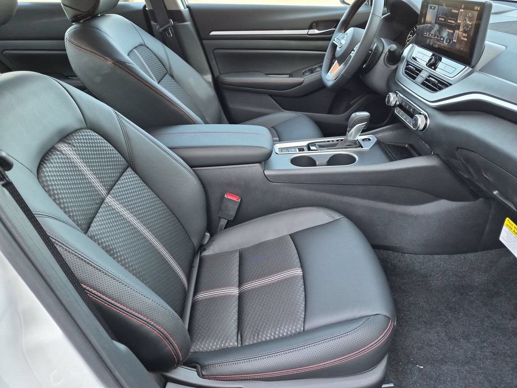 New 2026 Nissan Altima 2.5 SR AWD/4WD image 26