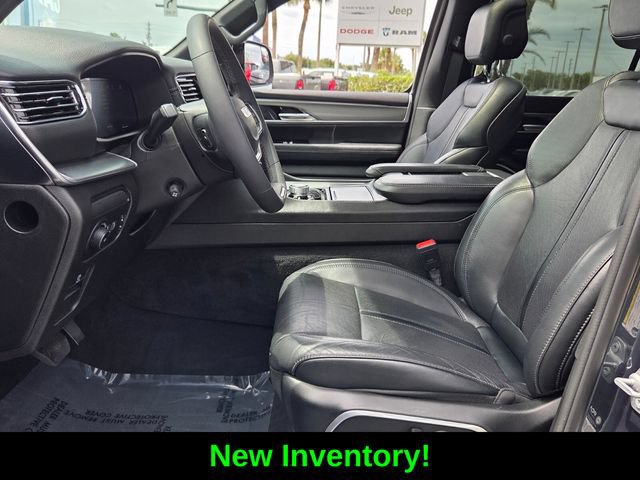 Certified 2023 Jeep Wagoneer Series II w/ Convenience Group I AWD/4WD image 10