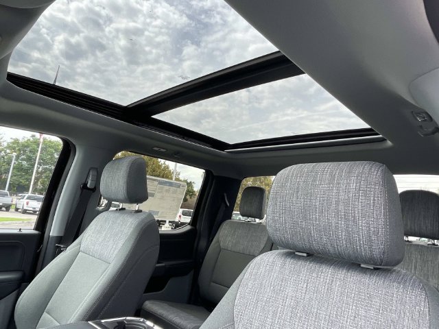 New 2026 Ford F350 XLT w/ XLT Premium Package AWD/4WD image 6