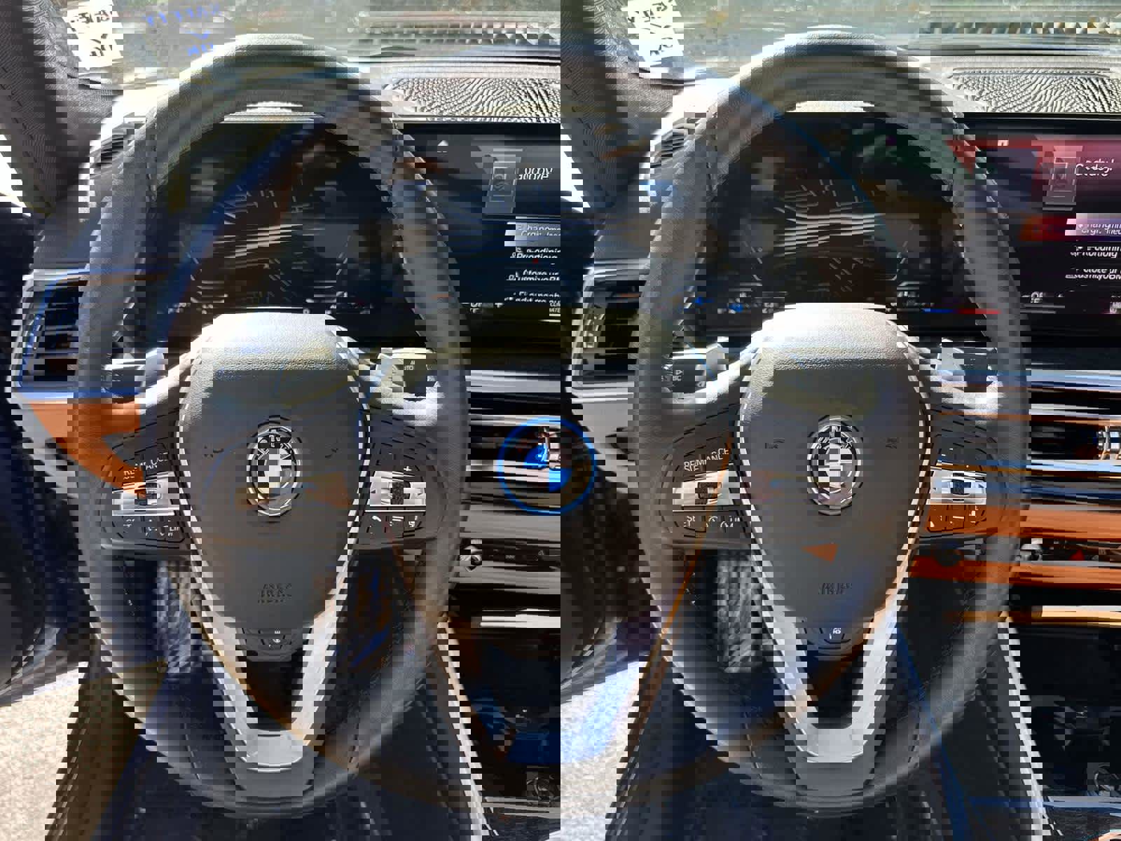 Used 2023 BMW 330e xDrive w/ Convenience Package image 15