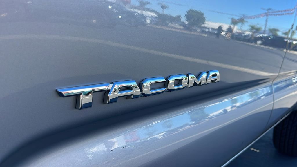 Used 2016 Toyota Tacoma SR5 image 11