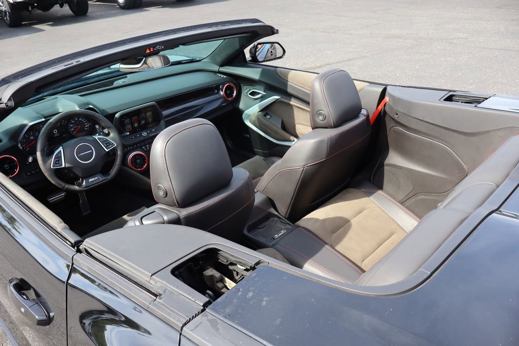 Used 2018 Chevrolet Camaro ZL1 RWD image 36