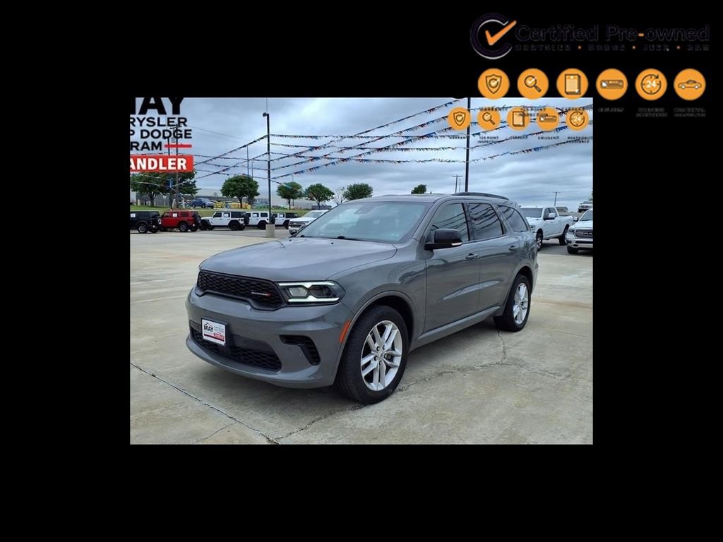Used 2025 Dodge Durango GT image 1