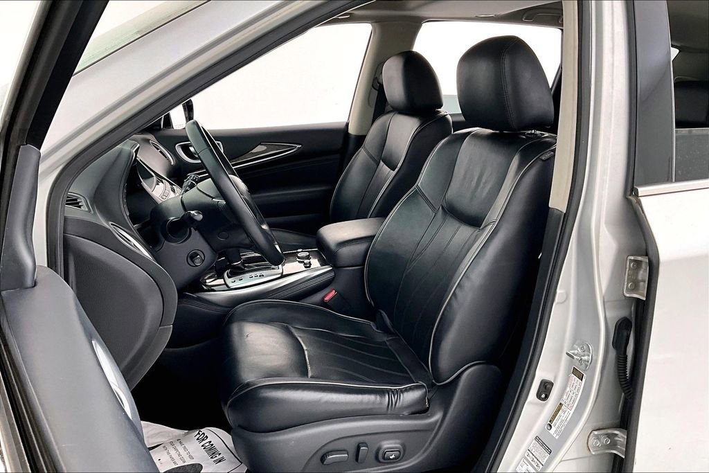 Used 2015 INFINITI QX60 Luxe w/ Premium Plus Package AWD/4WD image 34