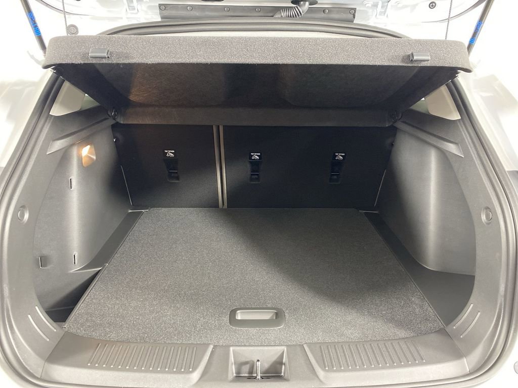 New 2026 Chevrolet Trax ACTIV w/ Sunroof Package image 25