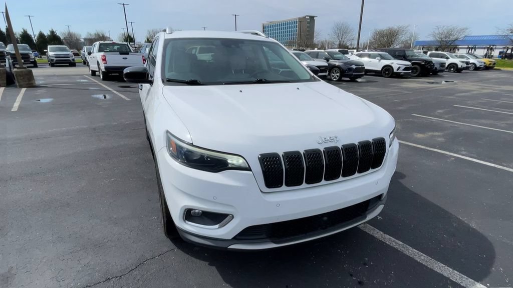Used 2020 Jeep Cherokee Limited w/ Technology Group AWD/4WD image 4
