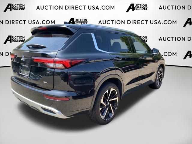 Used 2024 Mitsubishi Outlander SEL FWD image 6