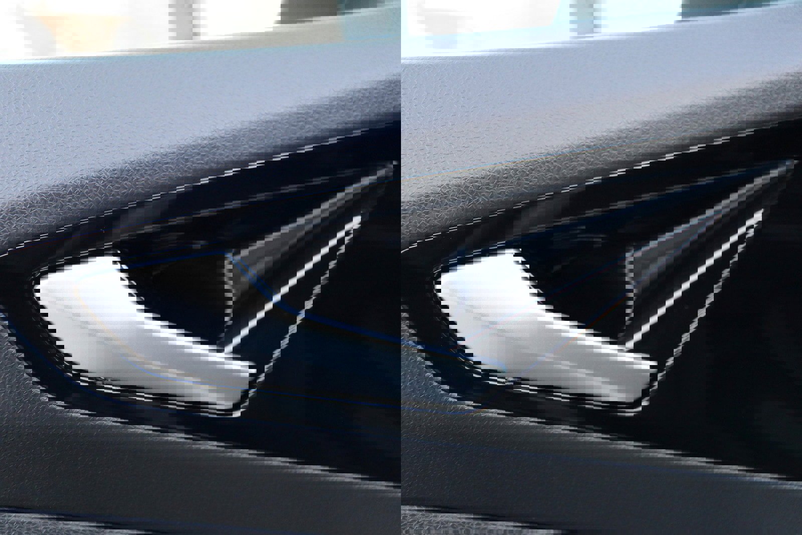 Used 2021 Volkswagen ID.4 Pro S w/ Gradient Package image 25